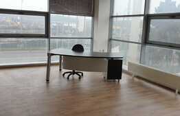 Show room cu depozit!