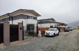 Oportunitate! Duplex cu CF! 4 camere, 110 mp utili, 250 teren, zona Terra!