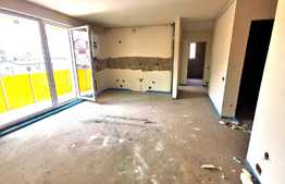 Apartament cu 3 camere semifinisat, cu CF, etaj intermediar! Zona strazii Teilor!