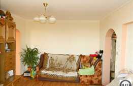 Apartament 2 camere, 50,5 mp, zona Piata Mercur, etaj intermediar