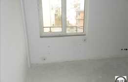 Vanzare 3 camere, 85 mp utili, zona Oncos, terasa 12 mp plus gradina, garaj