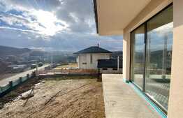 Reducere Pret! Priveliste rar de gasit! Casa individuala, 141 mp utili, 695 mp de teren, zona Sun Garden!