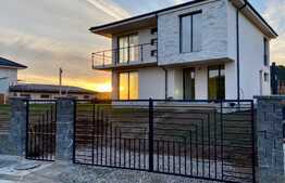 Reducere Pret! Priveliste rar de gasit! Casa individuala, 141 mp utili, 695 mp de teren, zona Sun Garden!