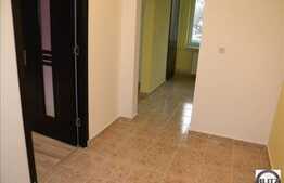 Vanzare apartament 2 camere, 52 mp utili, zona Interservisan, recent renovat