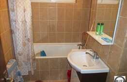 2 camere, semidecomandat, 53 mp, etaj 3/4, imobil reabilitat termic, zona Diana!