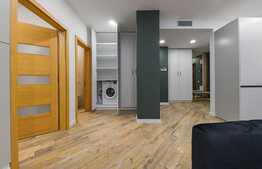 Apartament de 2 camere, modern, parcare, zona Parcul Central