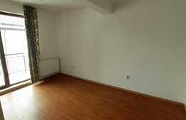 Apartament 3 camere, 55 mp, zona Sub Cetate