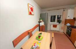 Apartament 3 camere, decomandat, 72 mp, prima inchiriere, zona McDonalds!