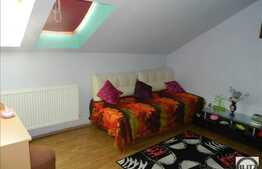 Vanzare mansarda cu 2 camere, 43 mp, zona strazii Eroilor! Parcare inclusa!