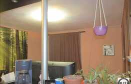 Vanzare apartament 2 camere, 50 mp plus 3 balcoane, zona Eroilor!