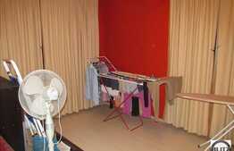 Vanzare apartament 2 camere, 50 mp plus 3 balcoane, zona Eroilor!