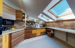 Apartament 2 camere, 62 mp, zona strazii Bucuresti!