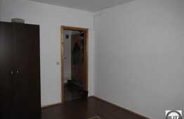 De vanzare 1 camera, 44 mp, etaj intermediar, zona strazii Tineretului!