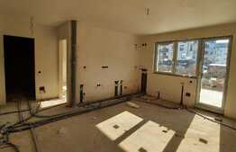 Apartament 2 camere, semifinisat, 44 mp., gradina 31 mp., zona Eroilor 