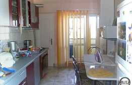 Vanzare 4 camere, 87 mp utili, zona A.Vlaicu, boxa, garaj caramida si parcare