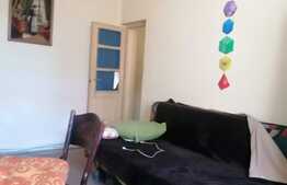 Casa 40 mp utili, 1 camera, curte comuna cu inca un vecin, central!