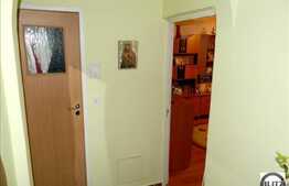 Apartament 2 camere de vanzare, 48 mp utili, zona LIDL, cu boxa si 2 parcari