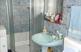 Apartament 2 camere de vanzare, 48 mp utili, zona LIDL, cu boxa si 2 parcari