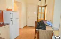 2 camere, 60 mp, decomandat, mobilat modern, zona magazinului Central