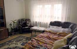 Vanzare apartament 3 camere, 73 mp utili, zona Hotel Pami