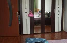 Apartament 2 camere decomandate, 58mp, balcon, parcare! zona Centrala!