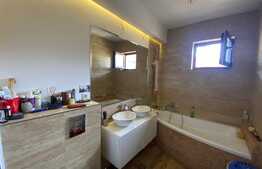 Apartament 2 camere, 58 mp, balcon, parcare cu CF! Zona Sub Cetate!