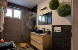 Apartament 3 camere, lux,  parcare subterana, zona Subcetate!