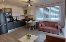 Apartament 3 camere, lux,  parcare subterana, zona Subcetate!