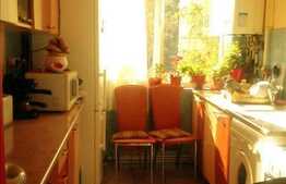 Vanzare 3 camere, 66 mp utili, zona Garii, cu garaj 20 mp din caramida, parcare