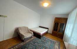 Apartament de 3 camere, decomandat, 67 mp, zona Piata Cipariu