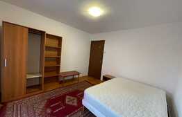 Apartament de 3 camere, decomandat, 67 mp, zona Piata Cipariu