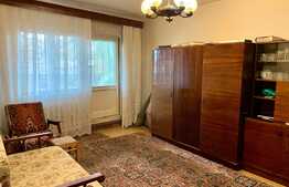 Apartament de 3 camere, decomandat, zona Campului 