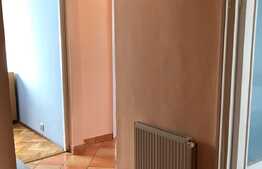 Apartament de 3 camere, 75 mp, decomandat, zona Big