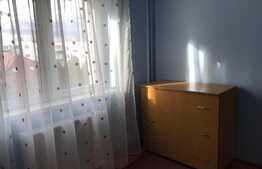 Apartament de 3 camere, 75 mp, decomandat, zona Big