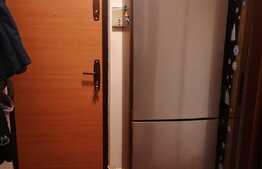 Apartament de 2 camere, balcon, semidecomandat, zona Blumăna