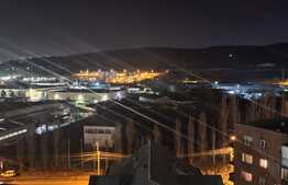 Apartament cu 2 camere, 45 mp, semidecomandat, zona Petrom