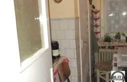 Vanzare apartament 2 camere, 47 mp utili, zona Hotel Royal, cu boxa si parcare