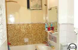 Vanzare apartament 2 camere, 47 mp utili, zona Hotel Royal, cu boxa si parcare