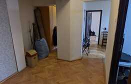 Apartament 3 camere, 77 mp, zona străzii București!