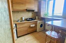 Garsoniera de 36 mp, balcon 10 mp, priveliște, zona Petrom 