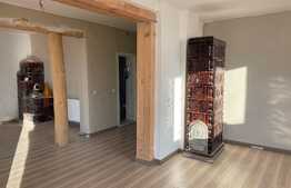 Casa individuala renovata, 2600 mp teren, panorama spre rezervatia naturala Cheile Turzii