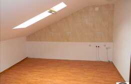 Vanzare 3 camere, 109 mp la mansarda, zona strazii Padurii