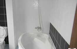 Vanzare 3 camere, 109 mp la mansarda, zona strazii Padurii