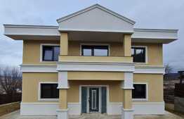 Casa semi pasiva cu 5 camere si 590 mp de teren, panorama deosebita, zona de case