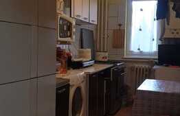 Apartament 2 camere decomandate, zona Campului