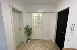 Apartament de lux, 2 camere, gradina!