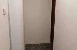 Apartament 2 camere semidecomandate in zona Piața Hermes