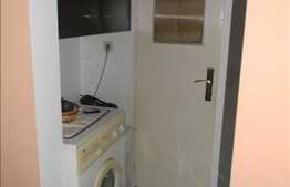 Vanzare apartament 3 camere semidecomandate, 44 mp, imobil reabilitat termic!