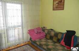 Vanzare 2 camere, 55 mp utili, zona Kaufland, cu boxa si garaj pentru 2 masini