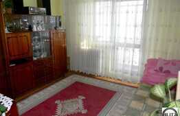 Vanzare 2 camere, 55 mp utili, zona Kaufland, cu boxa si garaj pentru 2 masini